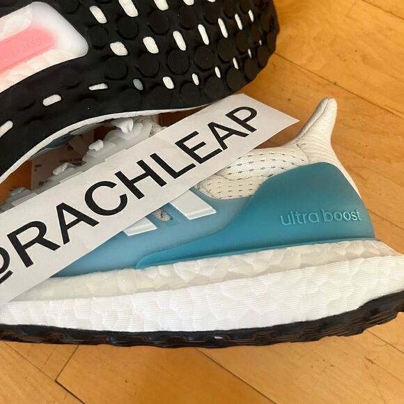New in box adidas ultraboost 1.0 size 7.5 tennis shoes - Picture 8 of 16